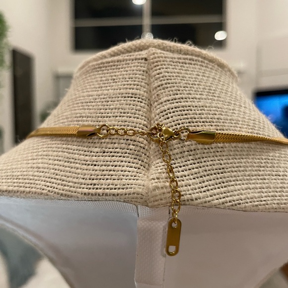 Gold Snake Chain Necklace - Picture 3 of 3